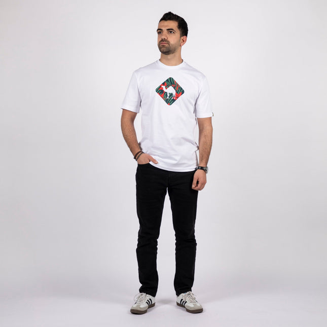 Jobedu Camel Crossing Tropical | Basic Cut T-shirt - Graphic T-Shirt - Unisex - Jobedu Jordan