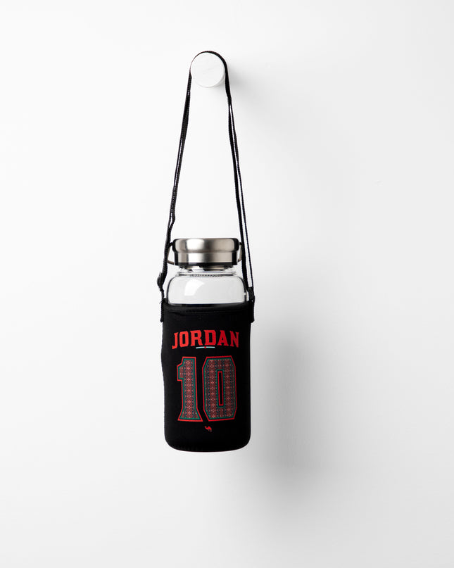Nashama 10 | Premium Water Bottle with Sleeve & Hangers