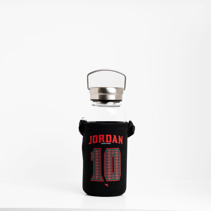 Nashama 10 | Premium Water Bottle with Sleeve & Hangers