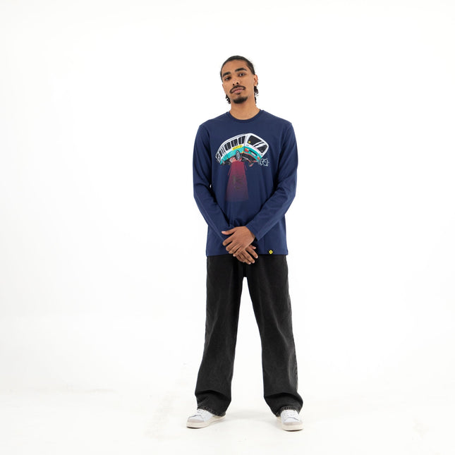 UFO Bus | Premium T-shirt Unisex Longsleeve Basic Cut - Premium T-shirt Unisex Longsleeve Basic Cut - Jobedu Jordan