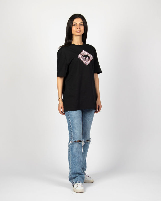 Jobedu Camel Crossing Calligraphy | Basic Cut T-shirt - Graphic T-Shirt - Unisex - Jobedu Jordan